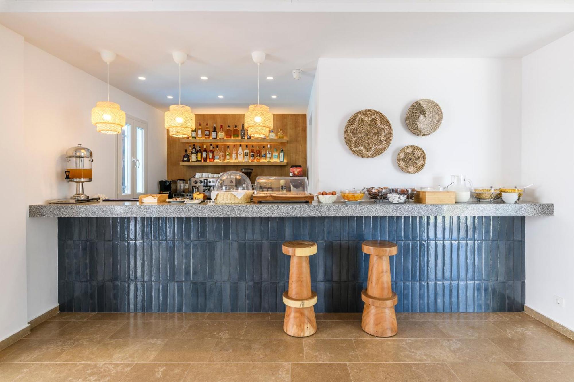 Mykonaki Hotel Ano Mera